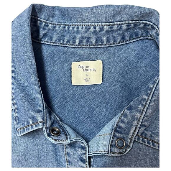 Gap Maternity Top Womens L Pearl Snap Long Sleeve Button Up Western Chambray - Picture 3 of 11